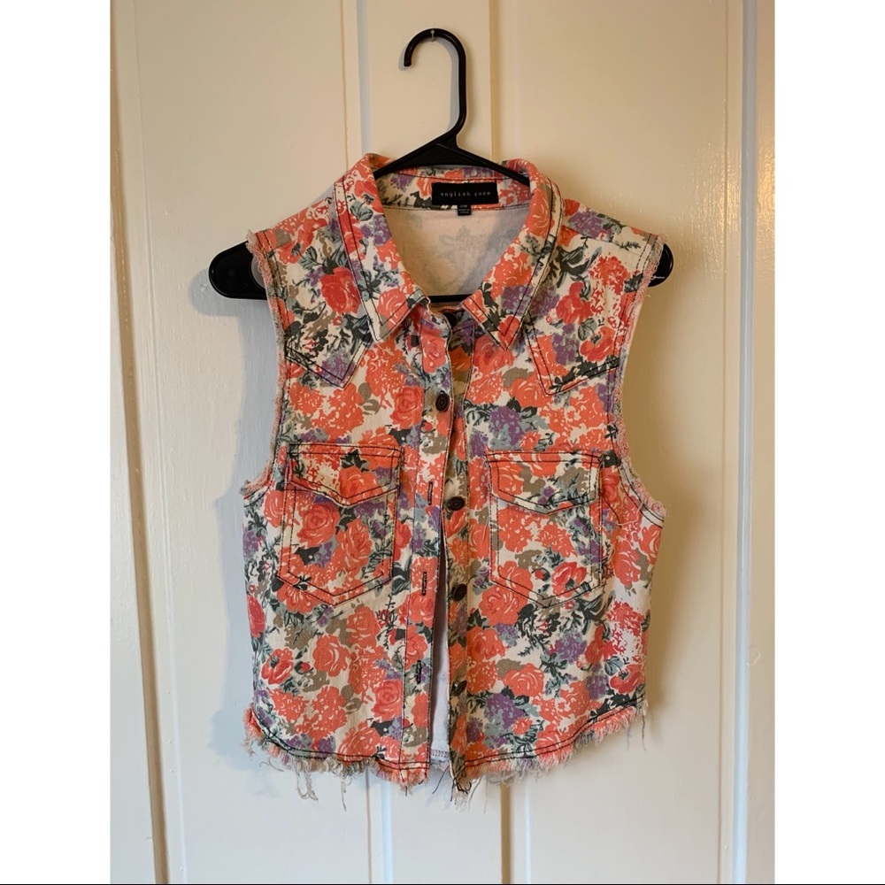 Flower print vest, size small/medium. Denim material